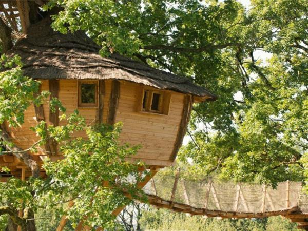 Cabane Perchee Dans Les Arbres Saint-Hilaire-en-Morvan Ngoại thất bức ảnh