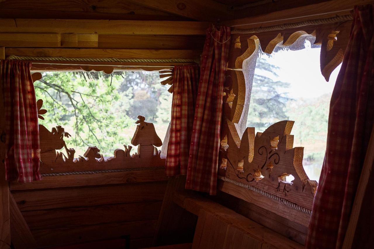 Cabane Perchee Dans Les Arbres Saint-Hilaire-en-Morvan Ngoại thất bức ảnh