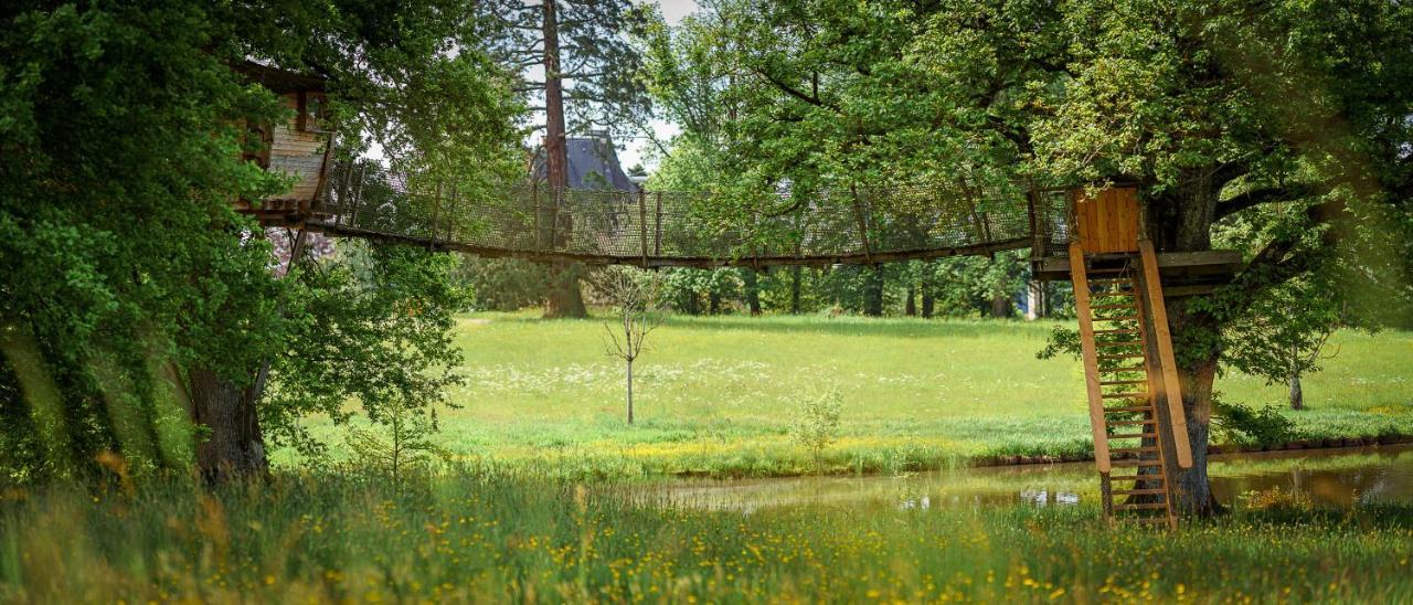 Cabane Perchee Dans Les Arbres Saint-Hilaire-en-Morvan Ngoại thất bức ảnh