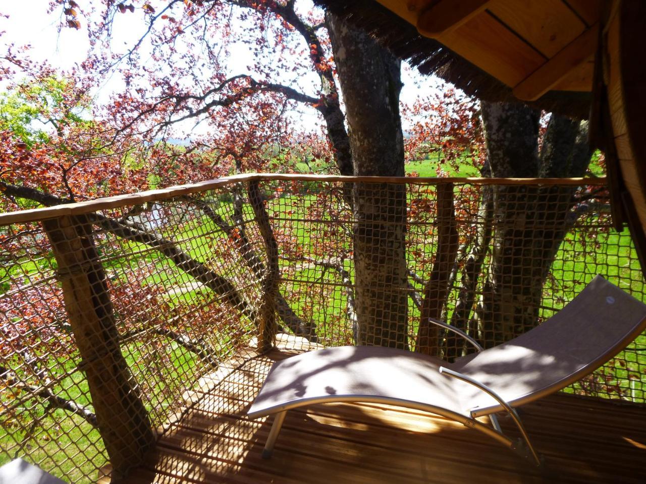 Cabane Perchee Dans Les Arbres Saint-Hilaire-en-Morvan Ngoại thất bức ảnh